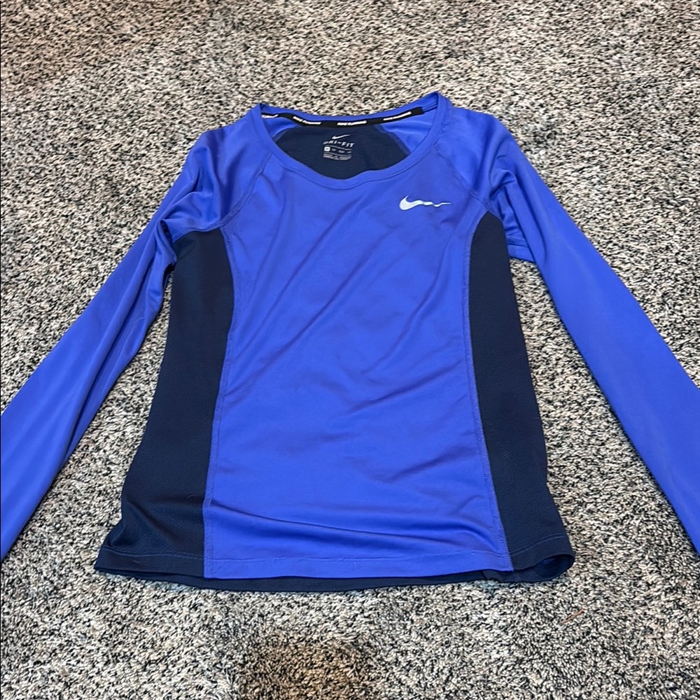 Nike Women's Purple Long Sleeve Top